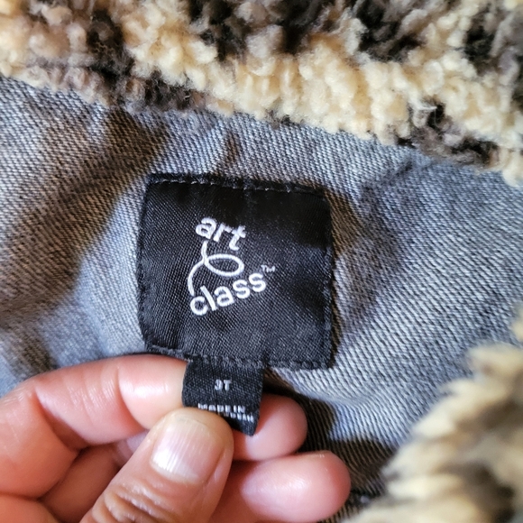 Kids Denim Jacket with Faux Fur Collar - Picture 5 of 5